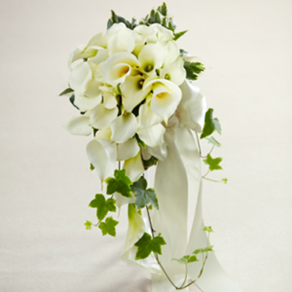 The White Chapel Bouquet