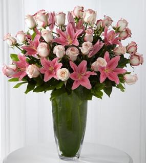 Exquisite Luxury Rose Bouquet - 30 Stems of 24-inch Premium Long