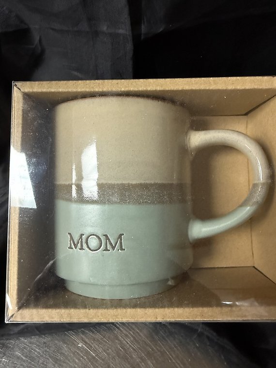 Two Tone Mom Mug